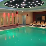 Hudewald & Hotel 3*