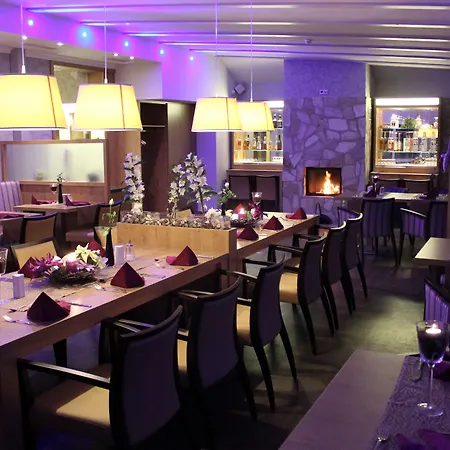 Hudewald & Szálloda 3*