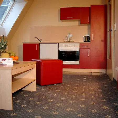 Hudewald & Szálloda Ueckeritz