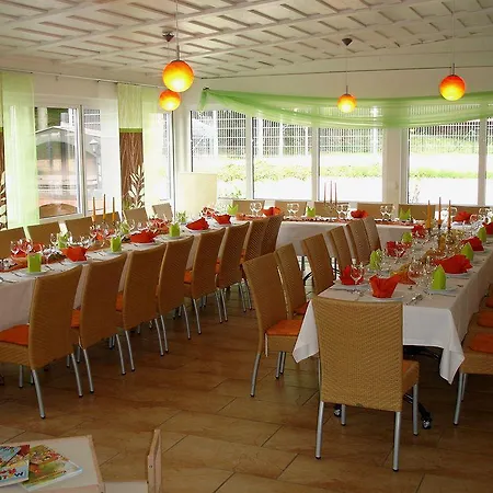 Hudewald & Szálloda 3*