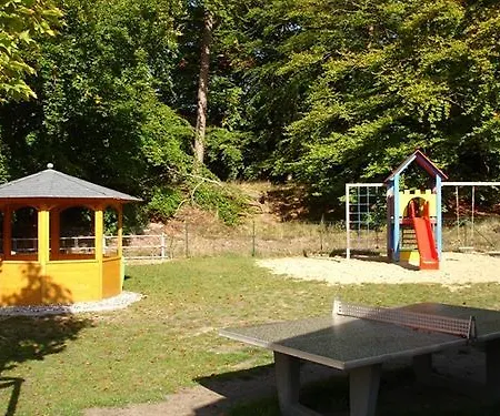 Hudewald &