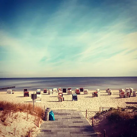 Hudewald & Hotel 3*
