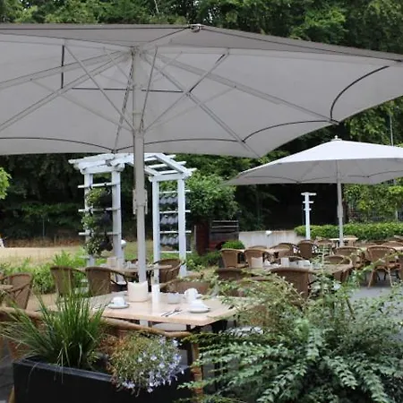 Hudewald & 3* Ueckeritz